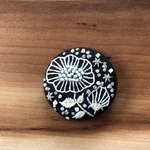 ビーズ刺繍（ヘアゴム/ブローチ）
