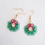 クリスマス🎄 クリスマスリースのピアス（イヤリング） タティングレース