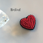 「受注製作」ビーズ刺繍のブローチ　-ハート-