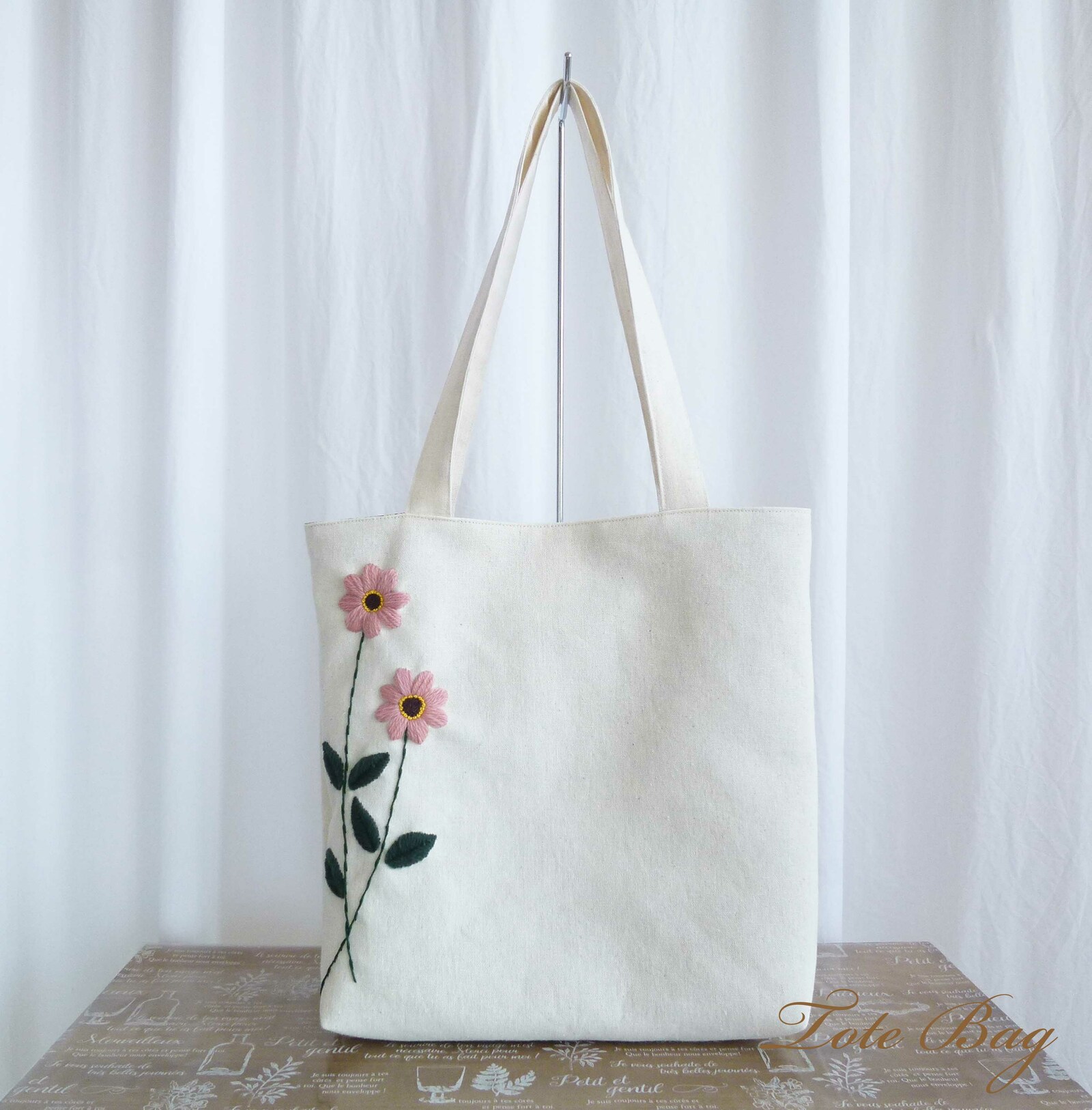 リネンコットントートバッグ / 刺しゅう/リボン刺繍/すずらん