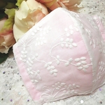 【新作💖１番人気柄】秋におすすめ　コットン　レースマスク　花柄　ホワイト　裏ピンク　花柄マスク　マスク　秋　レース　秋マスク　おしゃれマスク　プレゼント　かわいいマスク　手作りマスク　秋用マス