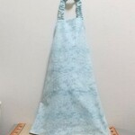 フラワーレース（ブルー）子供用エプロン　90～160cm【首回り・腰回りの紐選択可】
