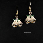 Bell present pierced earrings　クリスマス　ベル　ホワイト　上品　クリスマスベル　白