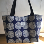 ハンドメイド　トートバッグL  【サークルフラワー　ネイビー】
