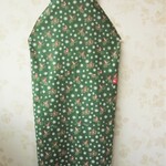 リバティプリント　シーチング生地クリスマス柄　ジョリーロビン　Мサイズ　エプロンとミニバッグ