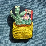 ☆kokima-sabo6様専用☆受注後制作 サボテンの寄せ植え刺繍ブローチ(チャーム変更可)