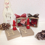 小人サンタとイニシャル付き！小さなフラワー木箱＊Xmasデザイン＊ラメ薔薇 A〜Z