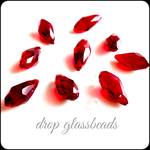 送料無料＊20個＊煌めく ドロップ ガラス ビーズ ガーネット