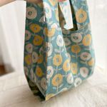 ＊布エコバッグ　小さめ＊【マチ15㎝】北欧風　まるい花　スモークブルー