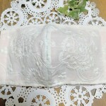 (再販4) 秋のボタニカルししゅうとシルクかガーゼのマスク  フィルターポケットつけれます