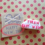 【new】 HAPPY NEW YEAR 消しゴムはんこ