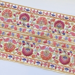インド刺繍リボンᢂ インド刺繍/インドリボン/刺繍リボン/刺繍/リボン/シルクリボン/シルク/トリム/ブレード/ジャガード/ジャガードリボン/チロリアンテープ/レース/チュール/インド/チュールレース