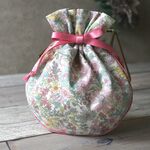 【sale】リバティまるい巾着(エミリー)