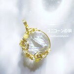 レインボークォーツ・スフィアペンダント（ワイヤージュエリー☆ワイヤーアクセサリー☆ワイヤーラッピング天然石ネックレス）