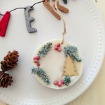 本日11/30までの限定値下げ♡新作☆クリスマス リースのサシェ(オフホワイト)【受注生産】