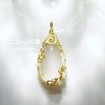メタモルフォーゼスペンダント（ワイヤージュエリー☆ワイヤーアクセサリー☆ワイヤーラッピング天然石ネックレス）