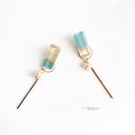 タティングフラワー＆スティックバー ピアスorイヤリング【アクアグリーン＆アイボリー】