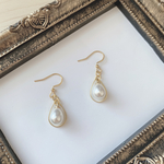 【小ぶり】パールしずくピアス♡