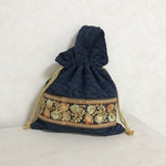 ワンハンドル　インド刺繍ネイビーシフォン花柄巾着BAG