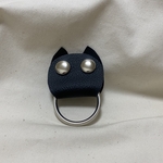 本革のキーホルダー&コードクリップ(黒猫)