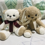 くまとうさぎのぬいぐるみ