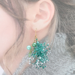 緑のかすみ草ブーケ　クリスマスツリー