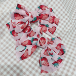 いちごのヘアクリップ