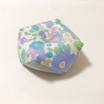 リバティ ベッツィ ＊ビスコーニュ 針山