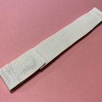 マジックテープ式チェストベルト （レザー風の白）（ナップサック用）