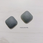 送料無料！スクエアカボション マーブル マットグレー ピアス／イヤリング