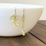 【特集掲載】変更あり  白ぶどう シャンパンの雫 アシンメトリー フルーツ ピアス♡イヤリング