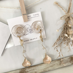 beige pearl petal