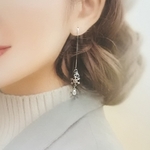  雪の結晶のロングピアス・シルバー　＃742
