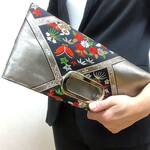 帯ﾘﾒｲｸ★色鮮やかな鳳凰と檜垣文クラッチバッグ／2way／スクエアバッグ／パーティーバッグ／バッグインバッグ／シルバー／105