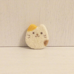 再販×3＊ねこさんのブローチ(ぶち柄)