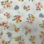 ❤︎2410-14Ａ♥　112ｃｍ×50ｃｍ～　❤︎  ホワイト系　薔薇柄　生地　キルトゲイト　❤︎