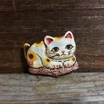 ブローチ「縁起猫」