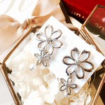 wear pict up★　flower pearl pierce