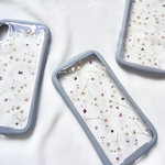 かすみ草とアリッサムmix リフレクションケース Iphoneケース スマホリング バンカーリング 側面カバー 手帳型ケース Iphonese2 X Xr 11 7 8 11pro 耐衝撃ケース ハンドメイドマーケット Minne