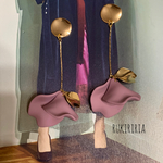 RUKIRIRIA #501 花びらピアス  くすみピンク 大ぶりピアス 大ぶりイヤリング 