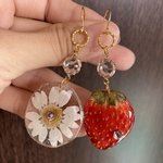 フラワーいちごピアス［送料無料］