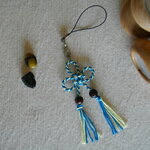 "飾り結び"組紐ストラップ（key16）