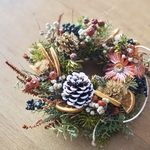 winter orange wreath4  針葉樹とオレンジのリース　ドライフラワー　プレゼント　誕生日　クリスマス　ツリー