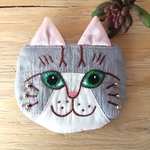 【受注制作】お洒落猫刺繍ポーチ★灰色猫