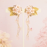桜のピアス ~四季彩~ ＊つまみ細工＊