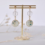 [くすみミントグリーン]ブルー小花のイヤリング/ピアス