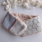 小学生に♡サークルレースとちょうちょ刺繍のキッズマフラー☆水色