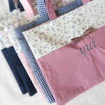 ※４月以降お届けの可能性有※プチリボンの名前刺繍レッスンバッグ【納期：2週間～1か月半後】