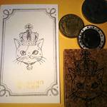 Cat crown B