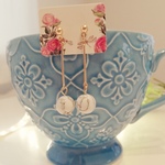 白ターコイズのピアス